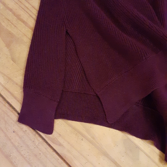 Athleta Maroon/Burgundy Long Sleeve Sweater - Picture 7 of 12